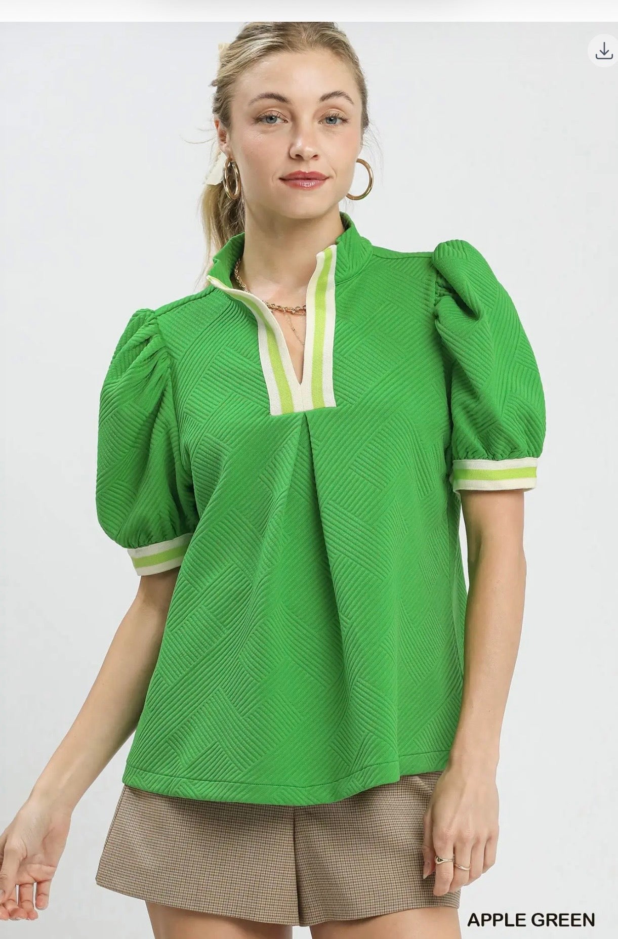 Umgee Jacquard Textured Puff Sleeve Top