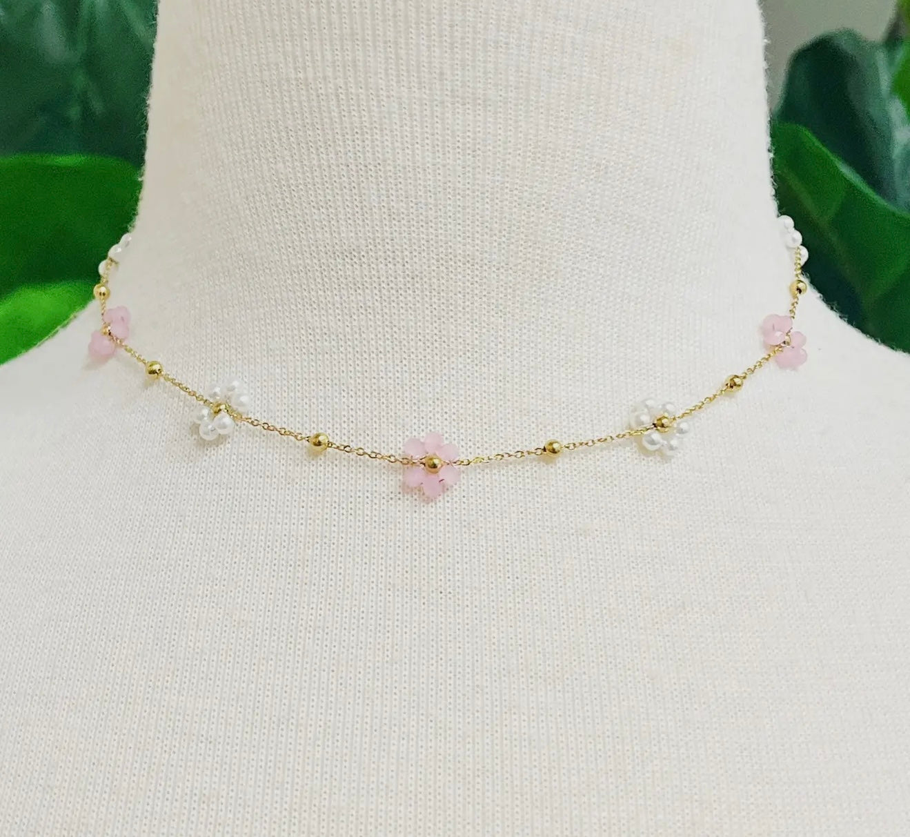 Pearl & Glass Bead Flower Necklace