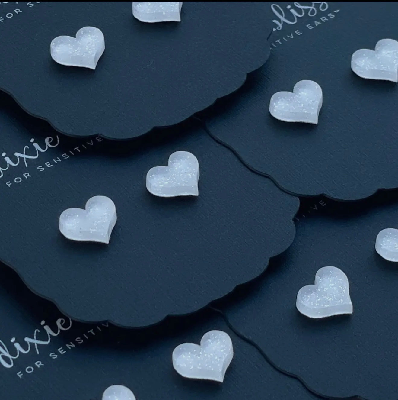 Confetti Hearts in White Shimmer