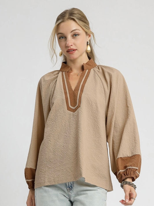 Stone Contrast Trim Blouse
