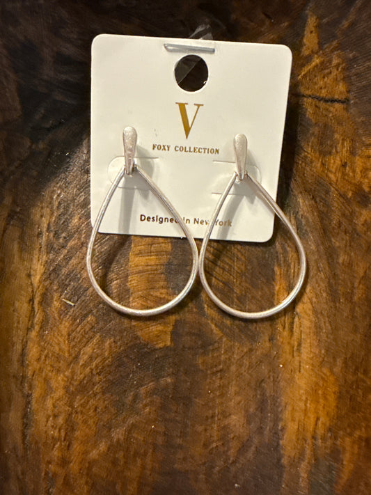 Teardrop Dangle