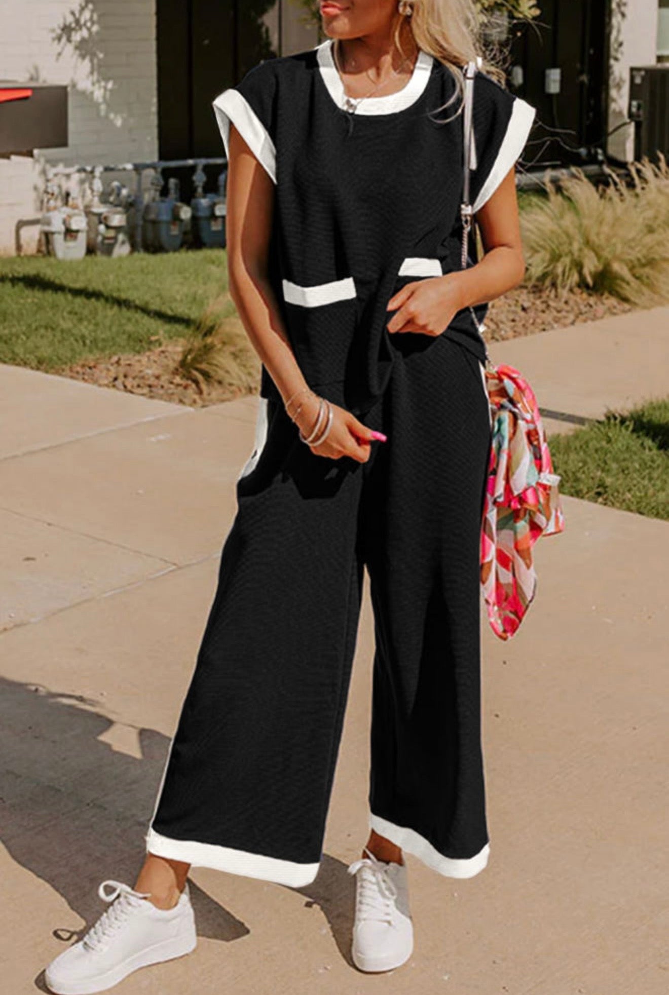 Black Color Block Set