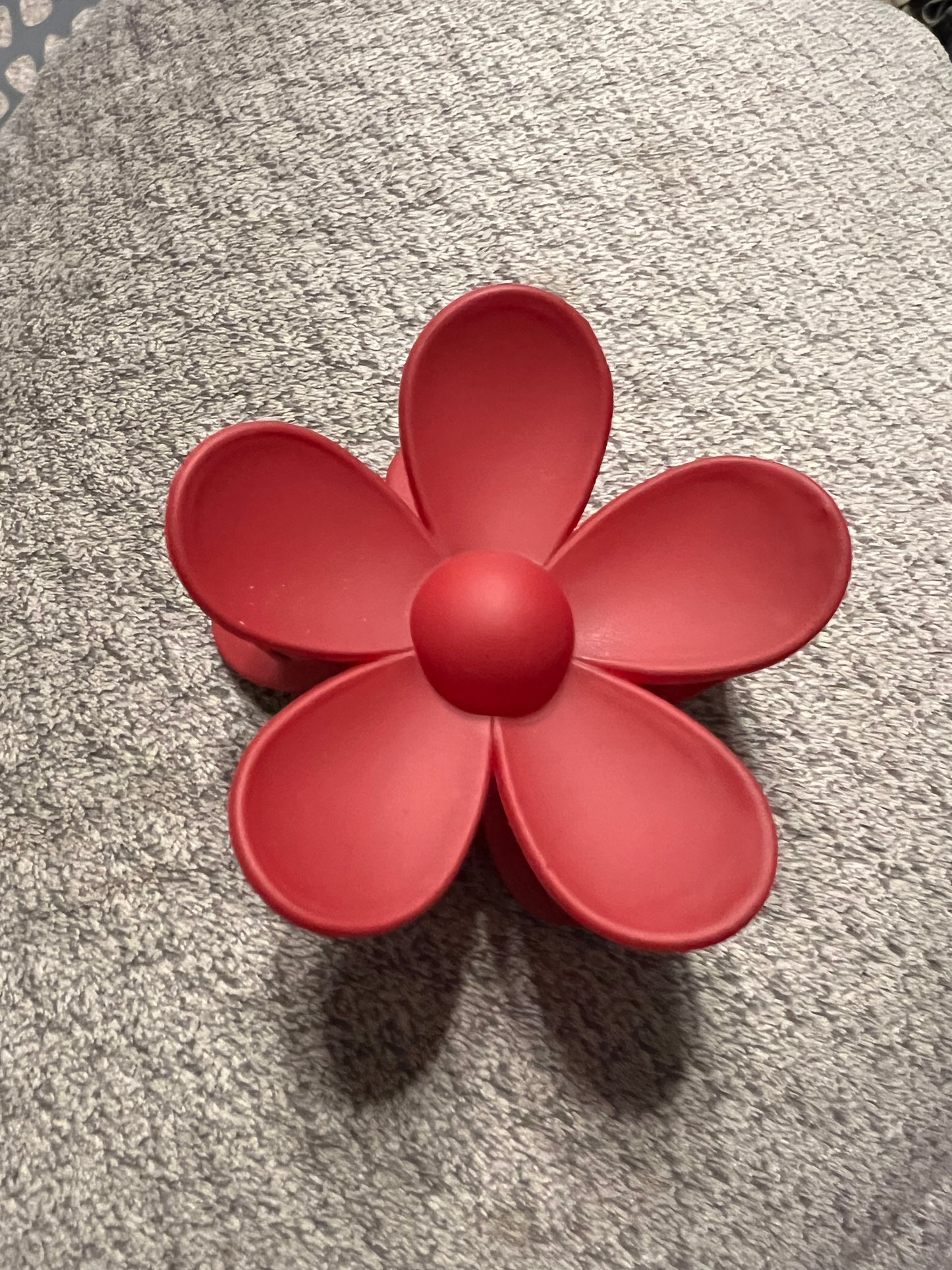 Red Flower Clip